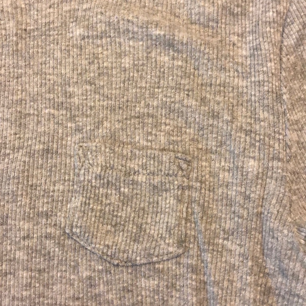 Express Top - Picture 2 of 4